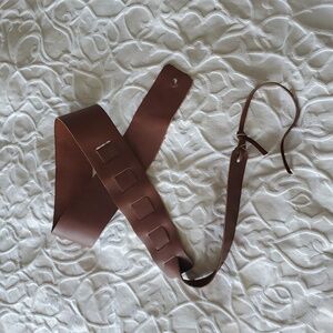 Stylish Brown Leather Women's Belt